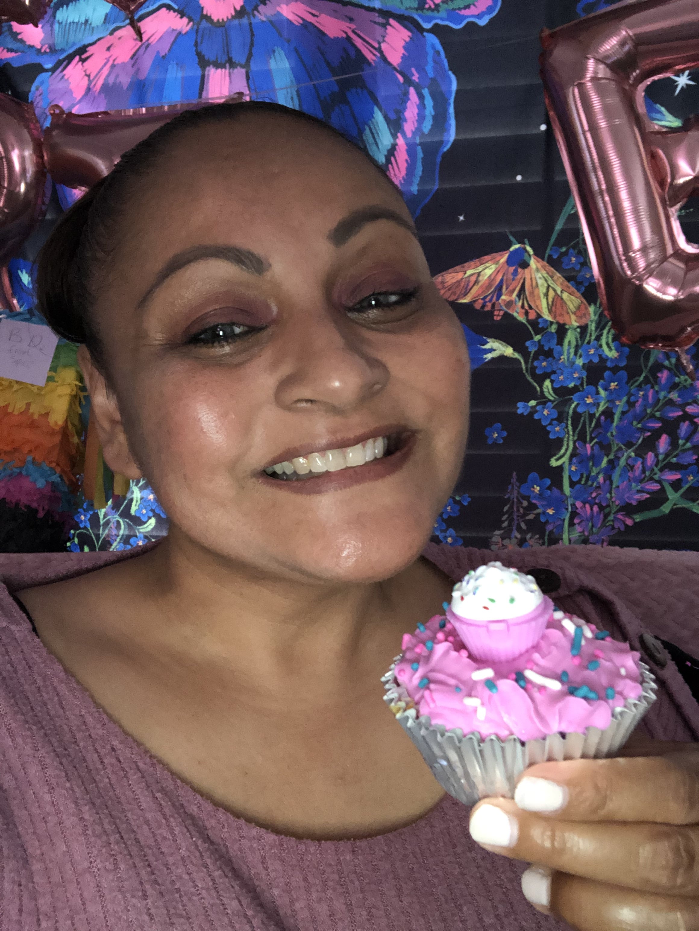 Cup Cakes – Spice's Bizarre Fun Treats